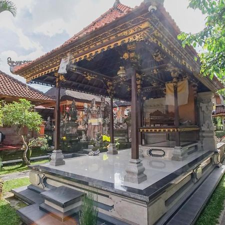 Matahari House Bed & Breakfast Убуд Екстериор снимка