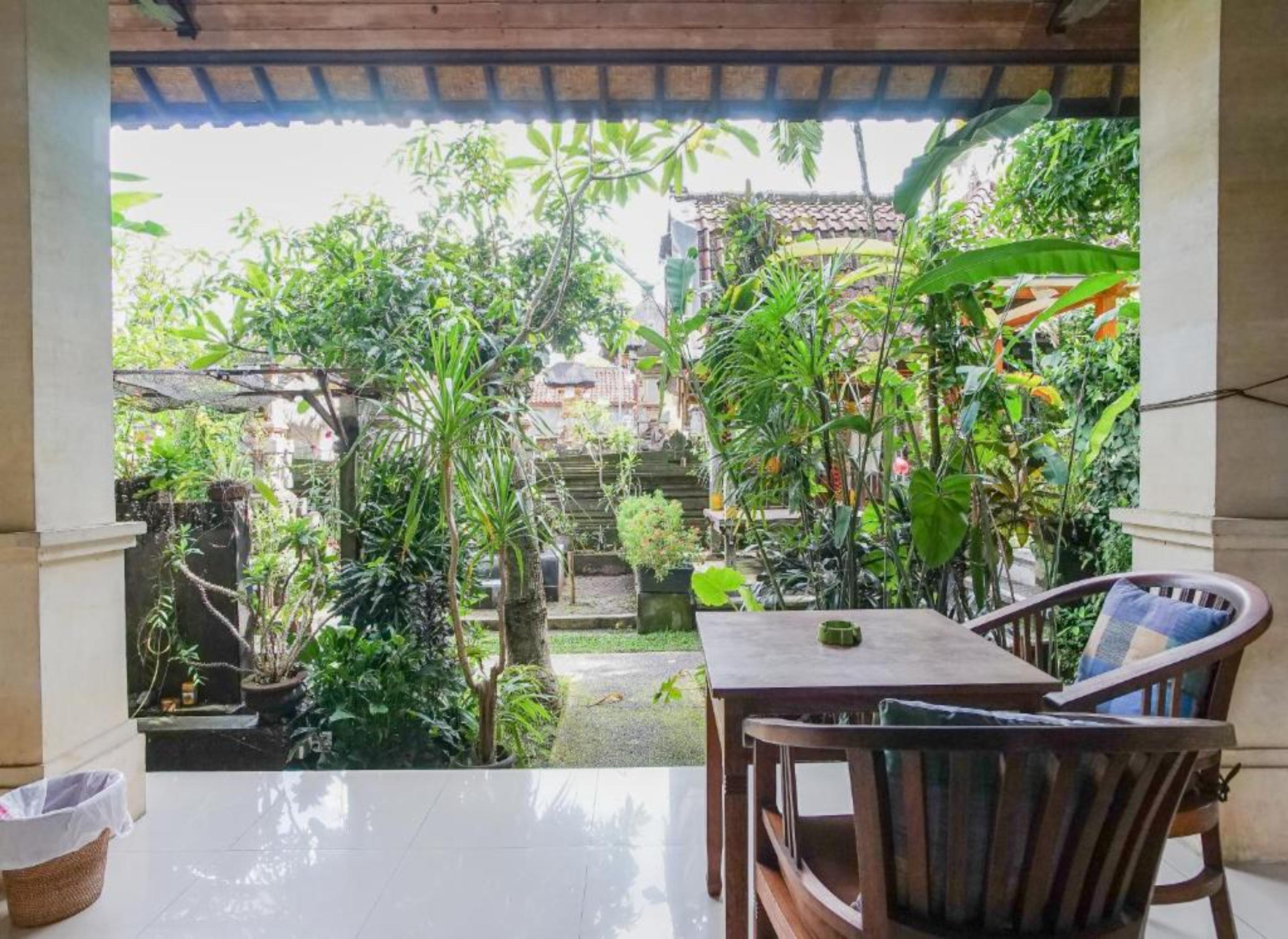 Matahari House Bed & Breakfast Убуд Екстериор снимка