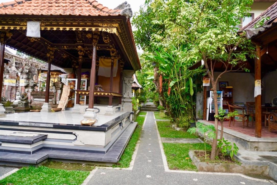 Matahari House Bed & Breakfast Убуд Екстериор снимка