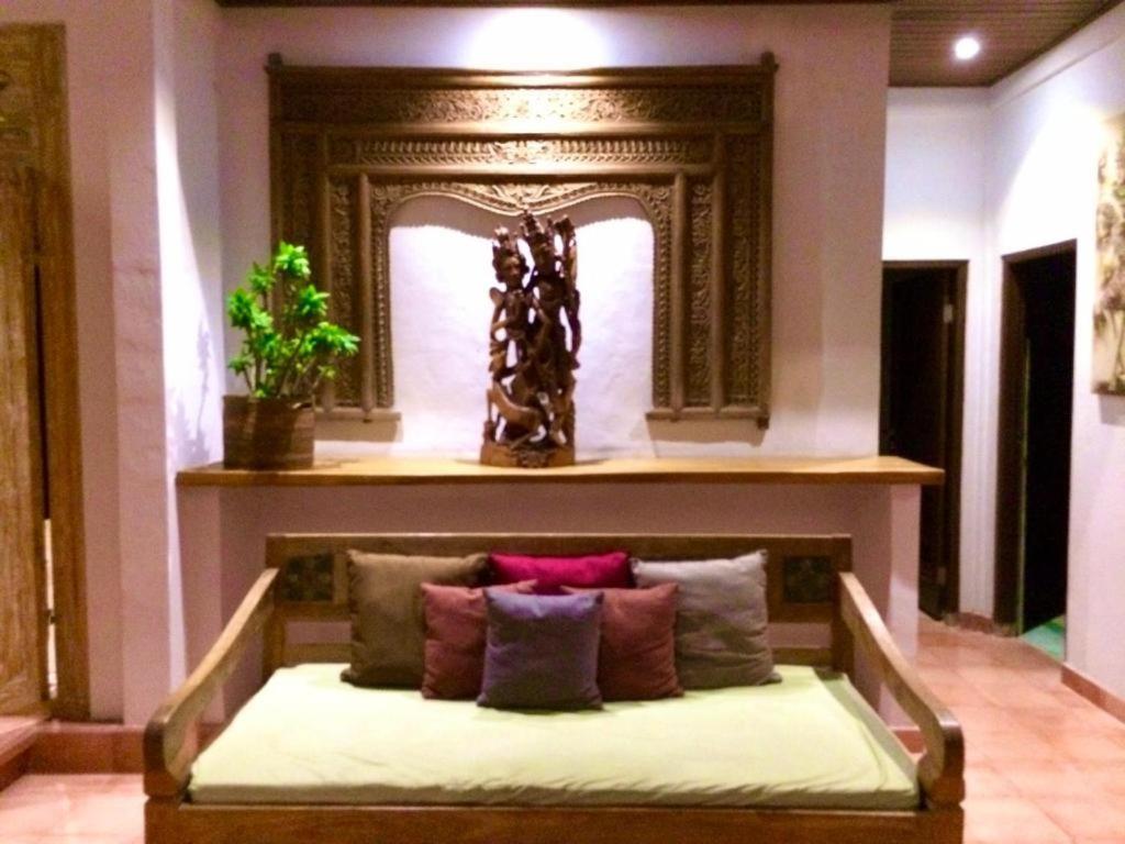 Matahari House Bed & Breakfast Убуд Екстериор снимка
