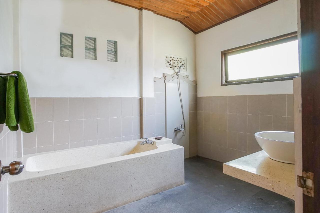 Matahari House Bed & Breakfast Убуд Екстериор снимка